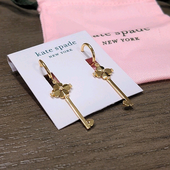 NEW Kate Spade Lock & Spade Legacy Drop Earrings - Picture 4 of 8